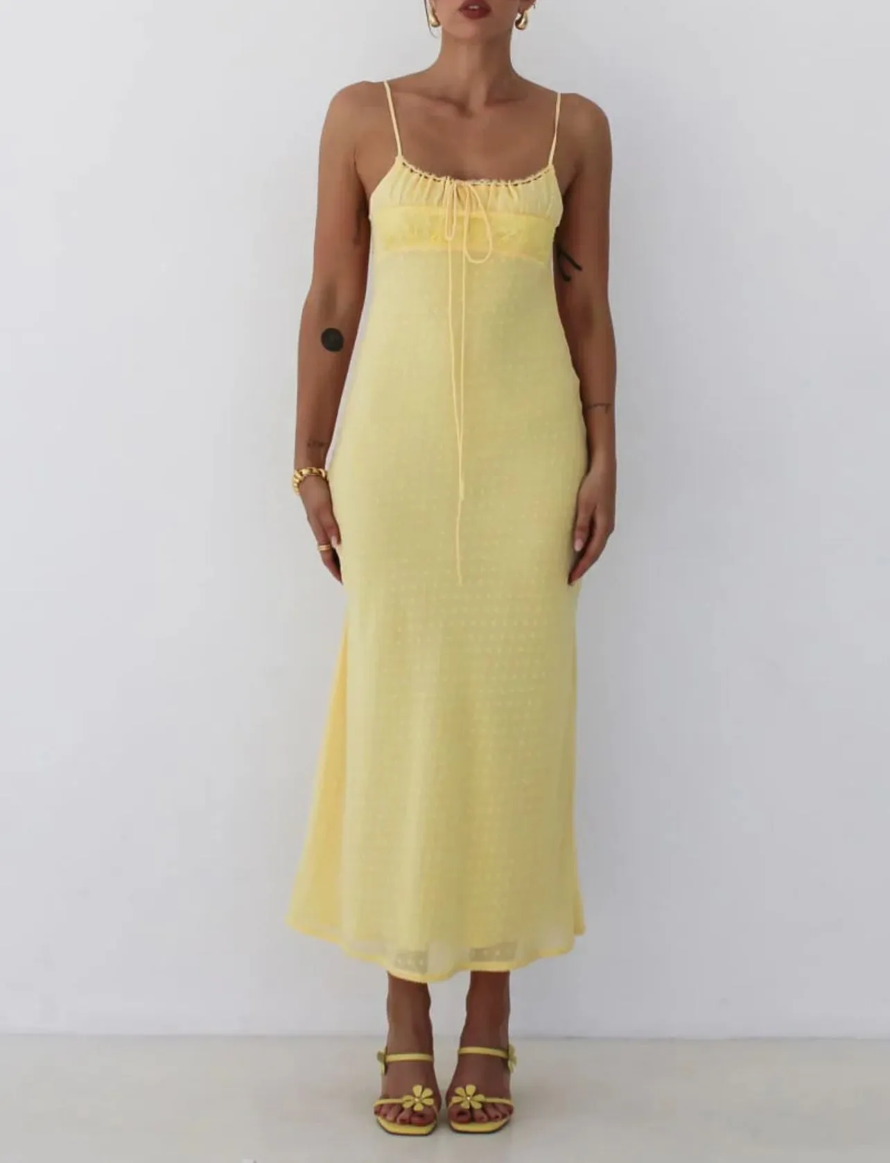 Midsummer Midi Dress in Banana