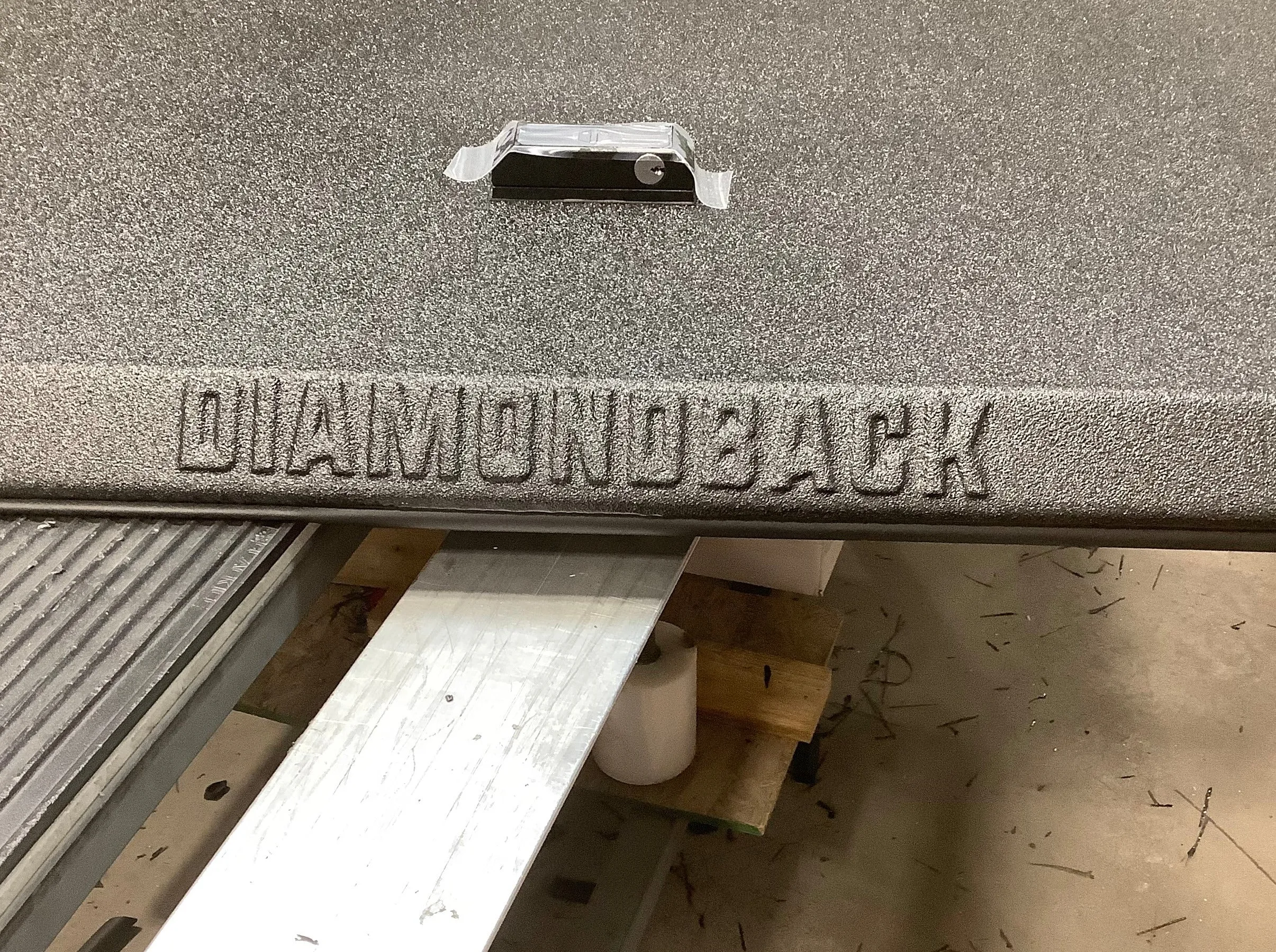 Outlet DiamondBack HD