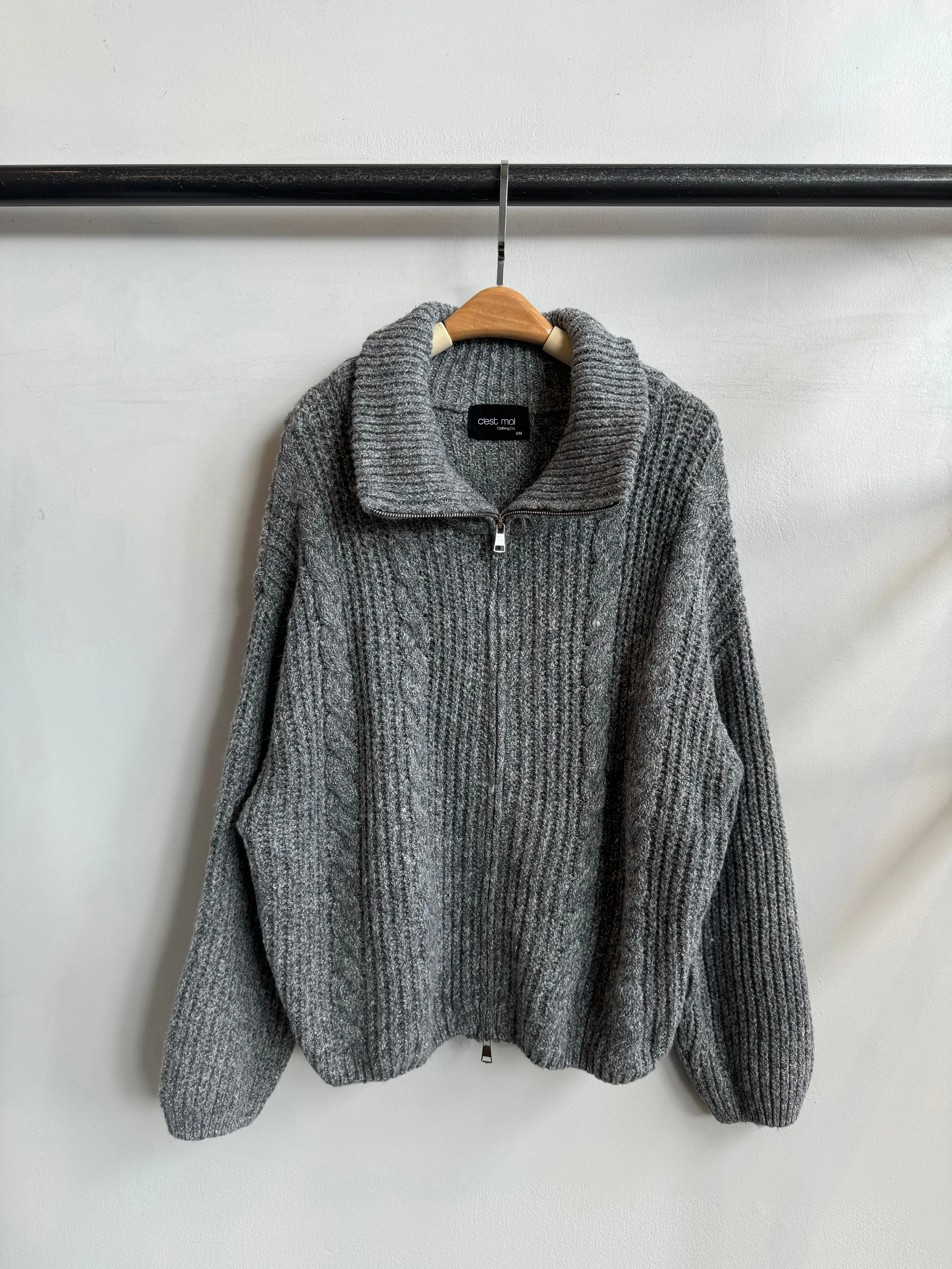 STUDIO Cardigan